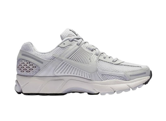 Nike Vomero 5